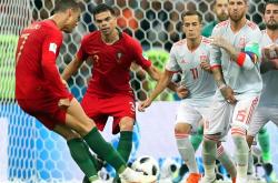 爱游戏官网-关于西班牙战平德国，晋级欧预赛强的信息