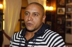 爱游戏在线-法国前锋卡洛斯单刀进球扩大比分优势