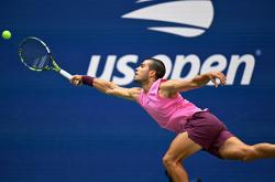 爱游戏下载-西班牙网球队险胜意大利网球队，阿尔卡拉斯惊艳世界的简单介绍