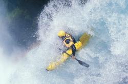 AYX官方直播-福克斯之夜，当F1年度争冠悬念在聚光灯下燃烧