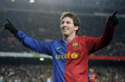 爱游戏体育-德甲争冠战焦点战启示录，从奇才绝杀勇士看竞技体育的不可预测之美