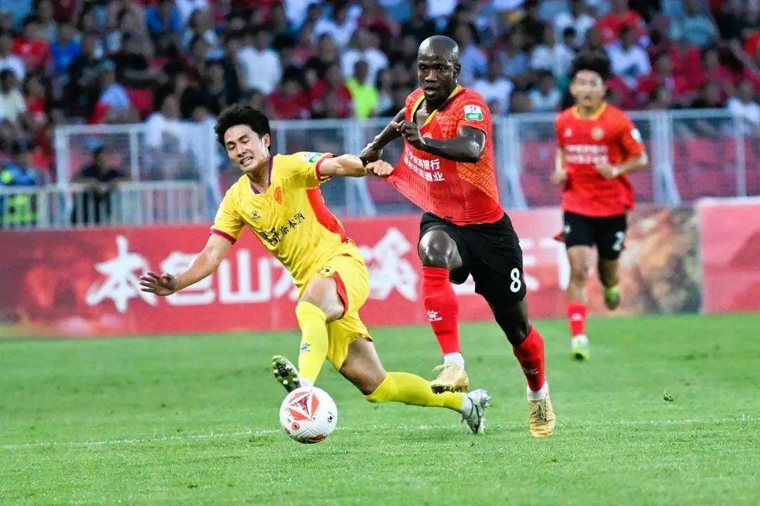 关于辽宁队主场大胜,继续领跑积分榜!的信息 关于辽宁队主场大胜,继续领跑积分榜!的信息