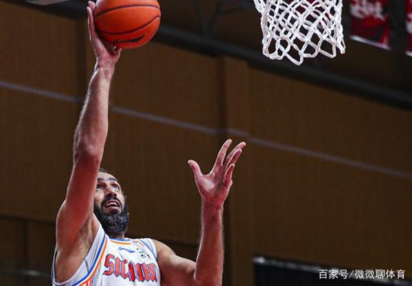 上海击败四川,致力保持稳定战绩 上海击败四川,致力保持稳定战绩