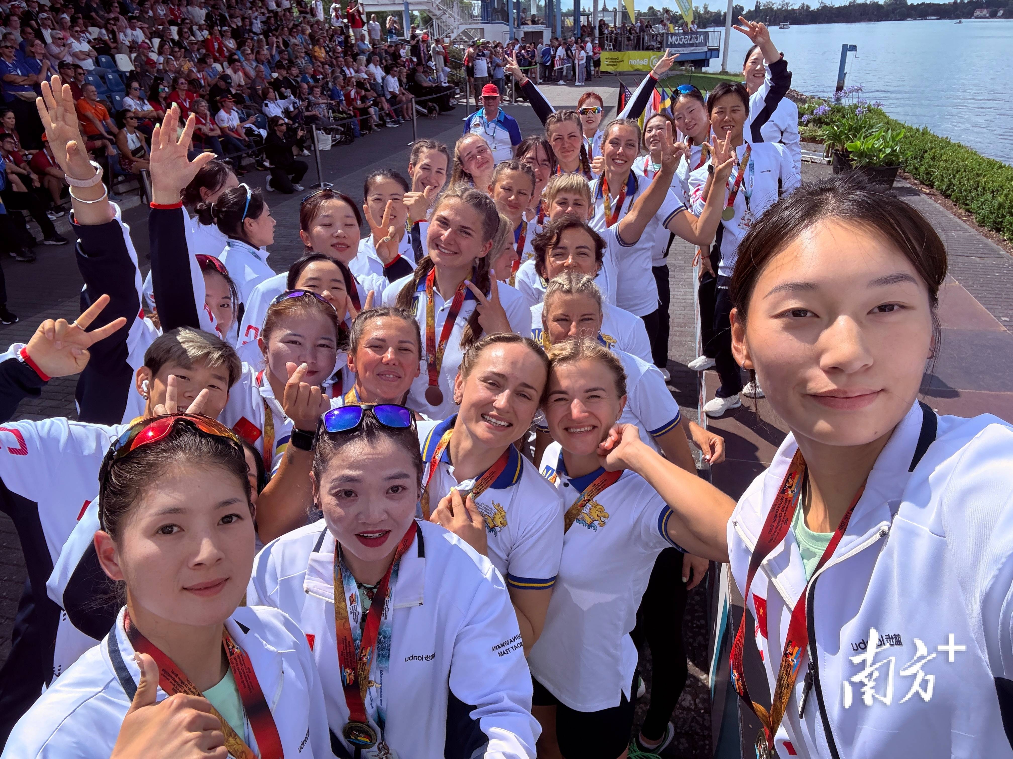 德国球员表现出色,获得国内荣誉 德国球员表现出色,获得国内荣誉