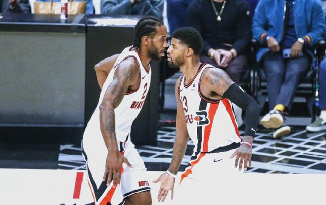 关于快船遭遇逆转败，小卡带领球队遇挫的信息