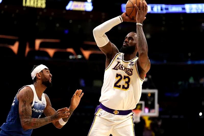 掘金绝杀爵士,詹姆斯状态火热 掘金绝杀爵士,詹姆斯状态火热