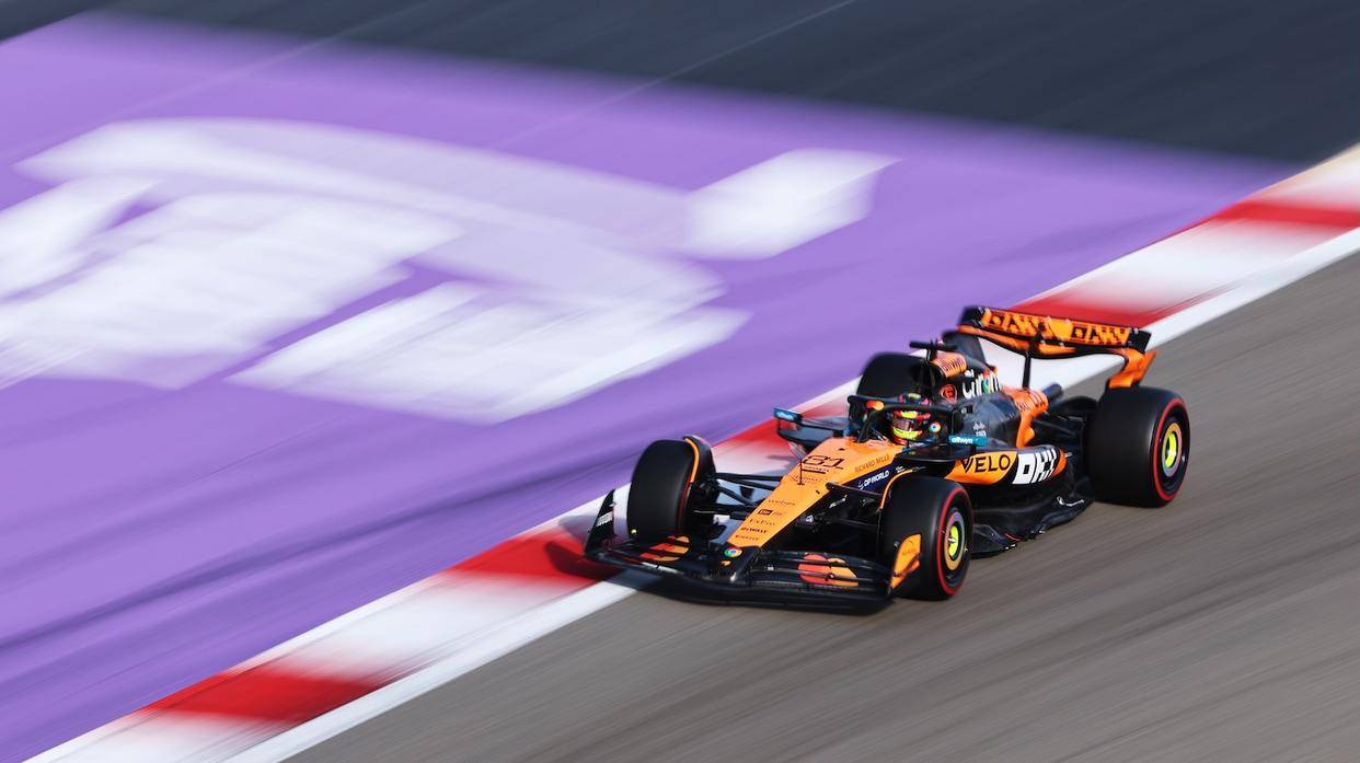 包含哈斯车队翻盘法拉利，皮亚斯特里点燃赛场的词条